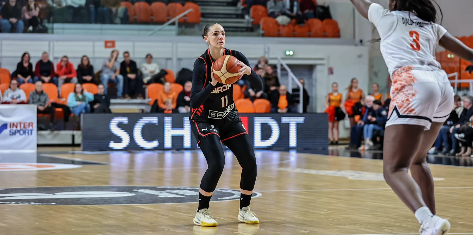First defeat in the EuroLeague Women
