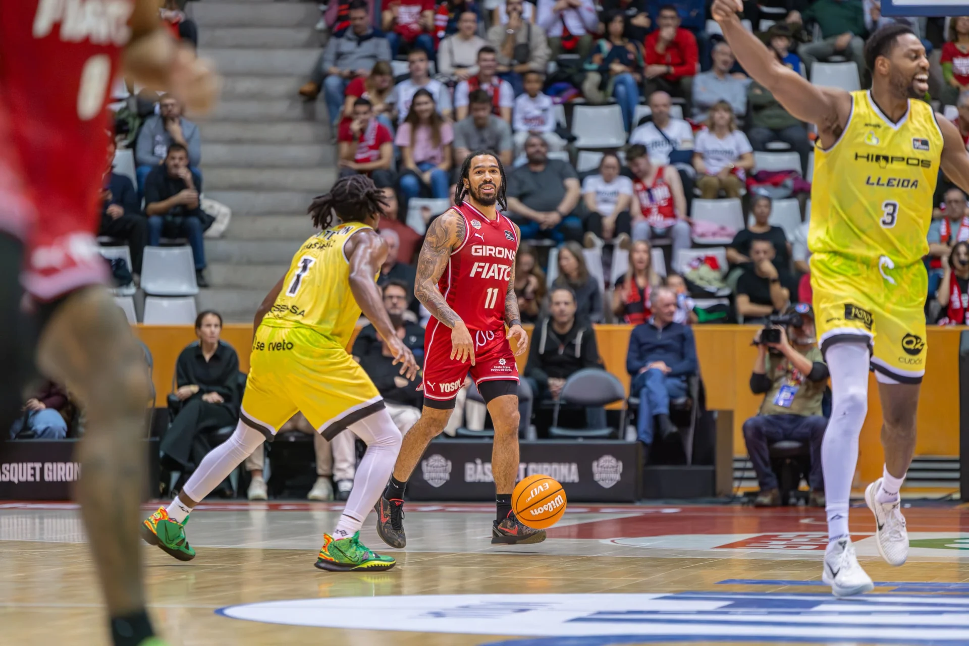 Duel directe al Barris Nord