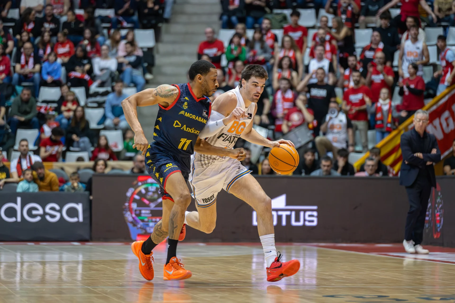 Sumem l'onzena victòria